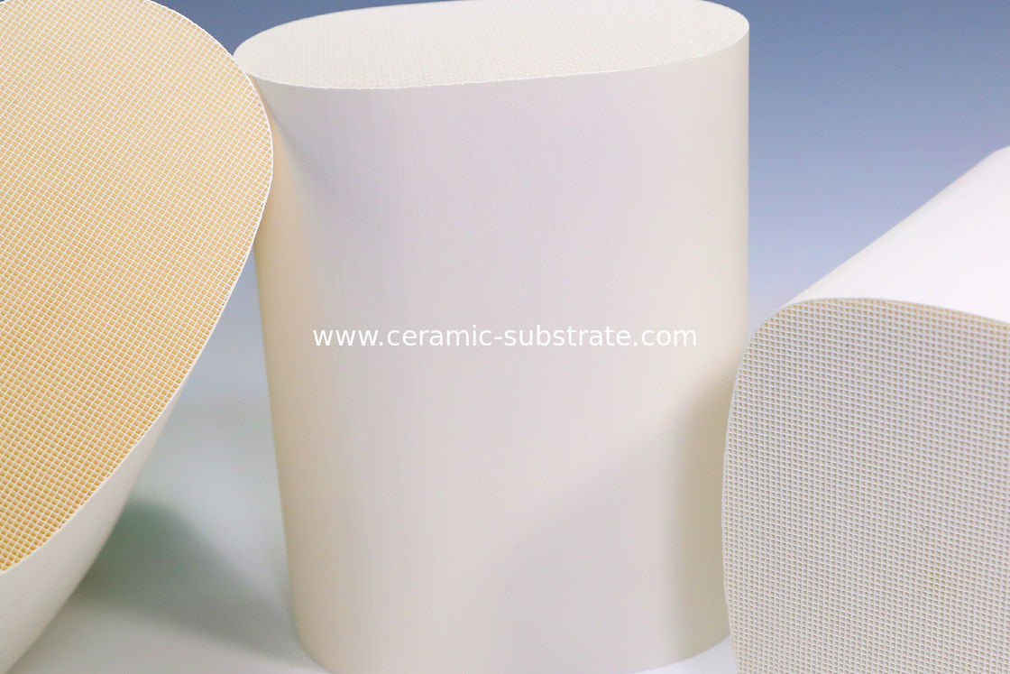Iso VOC Honeycomb Ceramic hỗ trợ Khả năng chịu nhiệt độ cao 400CPSI