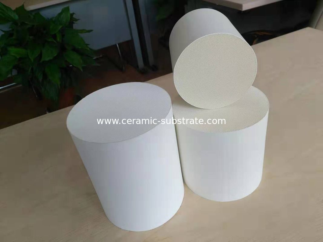Iso VOC Honeycomb Ceramic hỗ trợ Khả năng chịu nhiệt độ cao 400CPSI