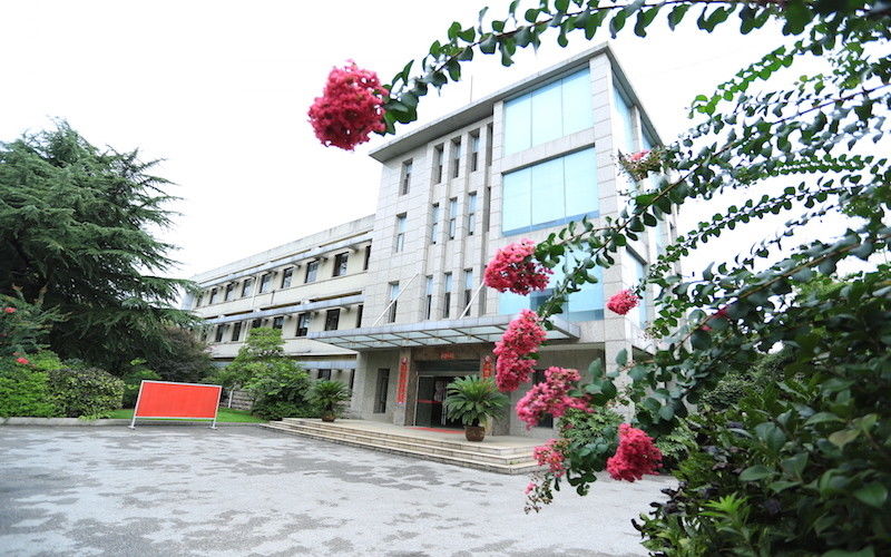 TRUNG QUỐC Jiangsu Province Yixing Nonmetallic Chemical Machinery Factory Co.,Ltd hồ sơ công ty