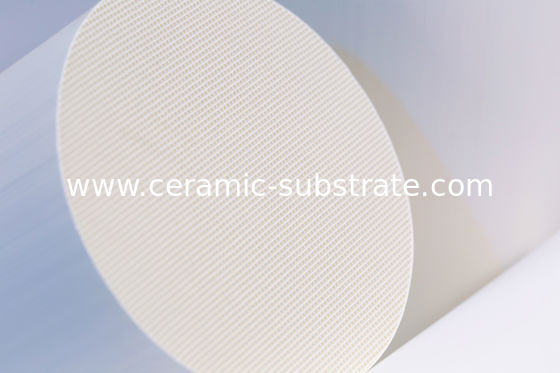 Mua Round White Honeycomb Ceramic Carrier , car Catalyst Supports online manufacture