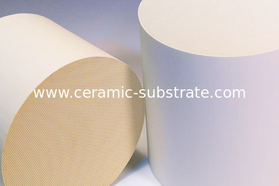 Các chất nền gốm mỏng và bộ chuyển đổi xúc tác ba chiều